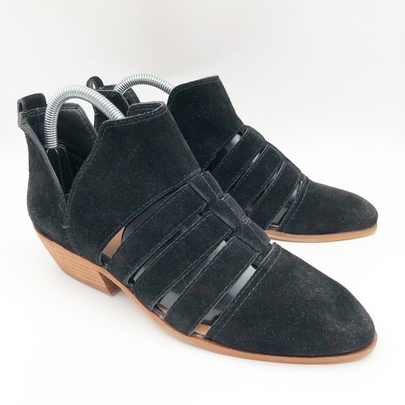 FRYE AND CO. Rubie Cutout Black Suede Ankle Booties Boots Womens 7.5 - Picture 1 of 10